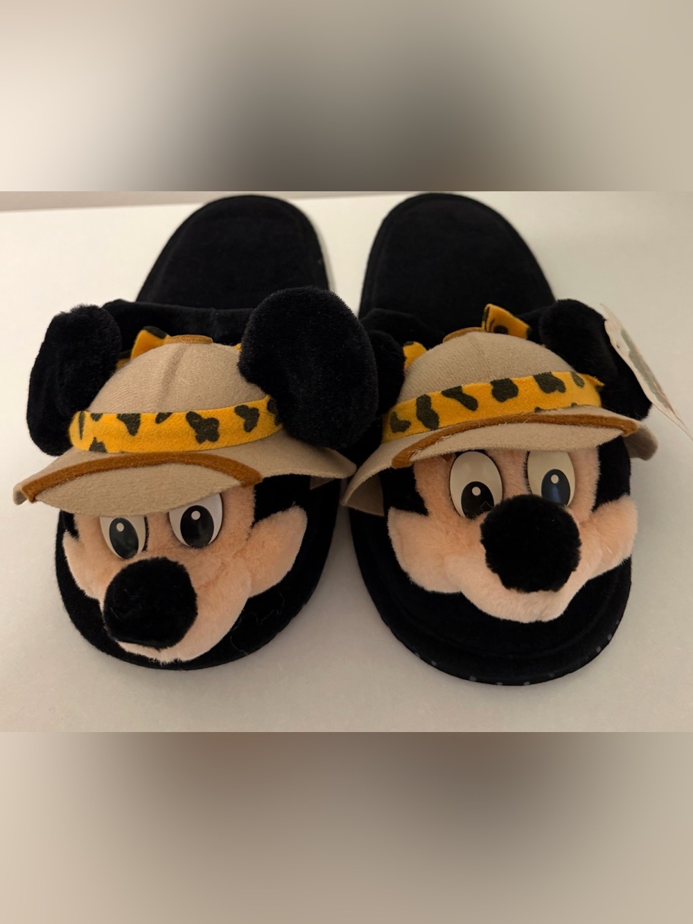 Disney World Animal Kingdom Safari Minnie Mouse Plush Slippers 7/8